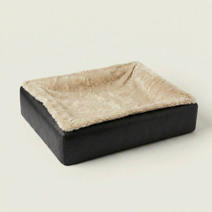 BIA Bett schwarz mit Kuschelfaktor in beige